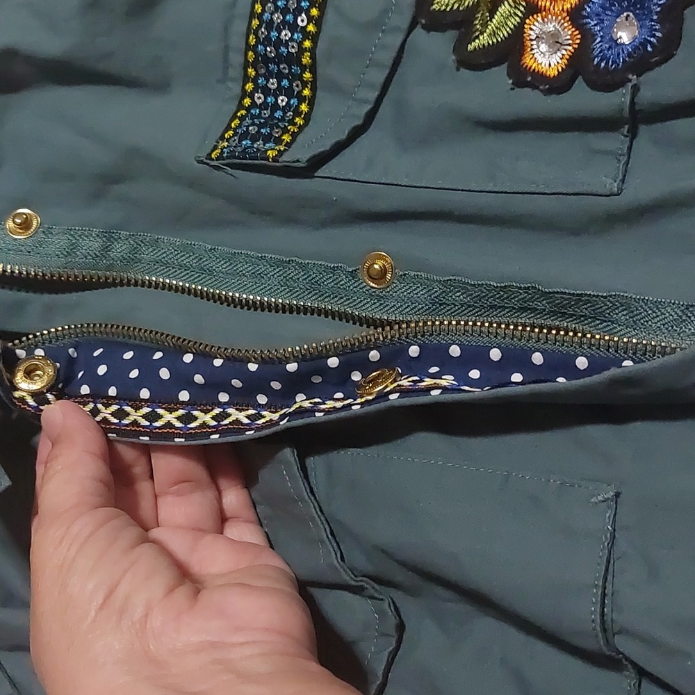 Jessica Simpson jacket - Picture 8 of 12